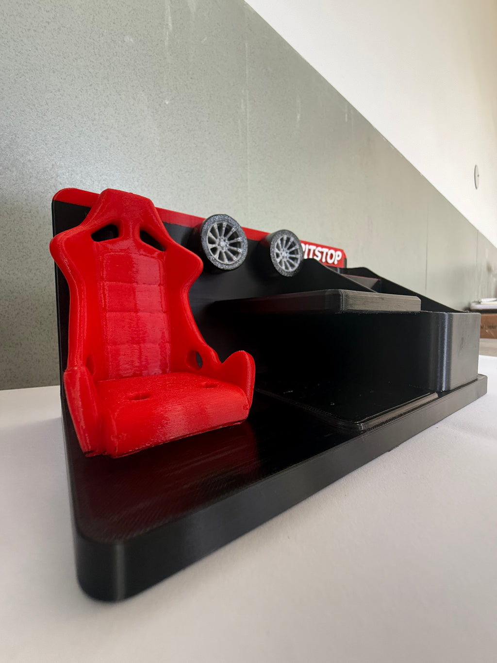 F1 PITSTOP Desk Organiser